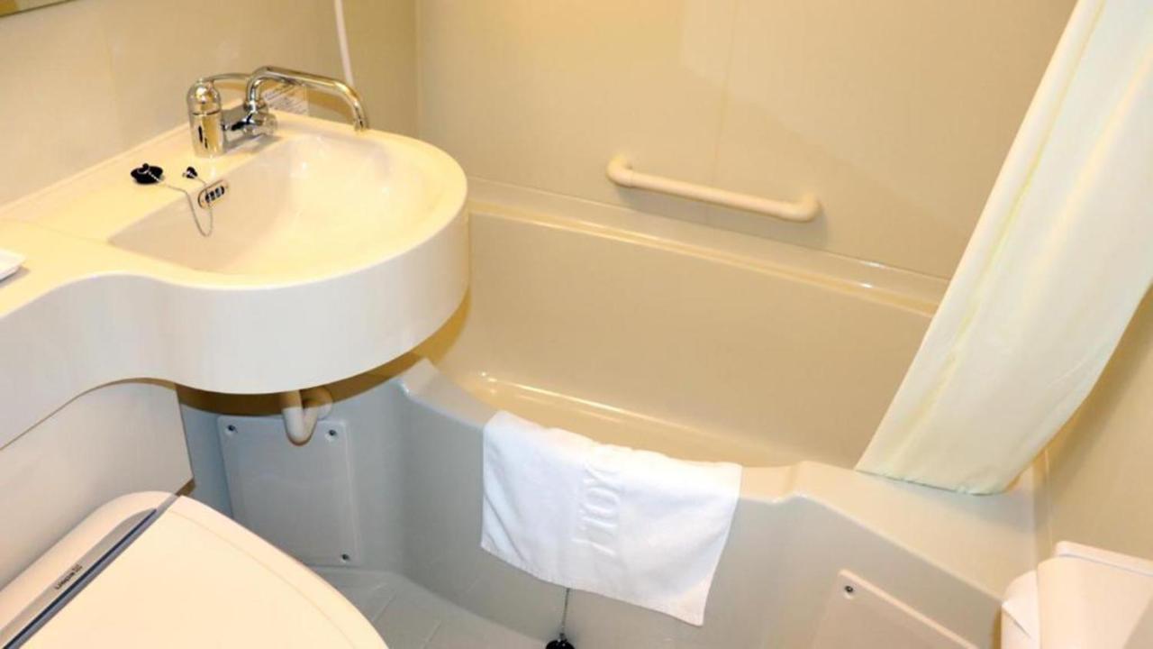 Toyoko Inn Chiba Minato Ekimae Exteriér fotografie