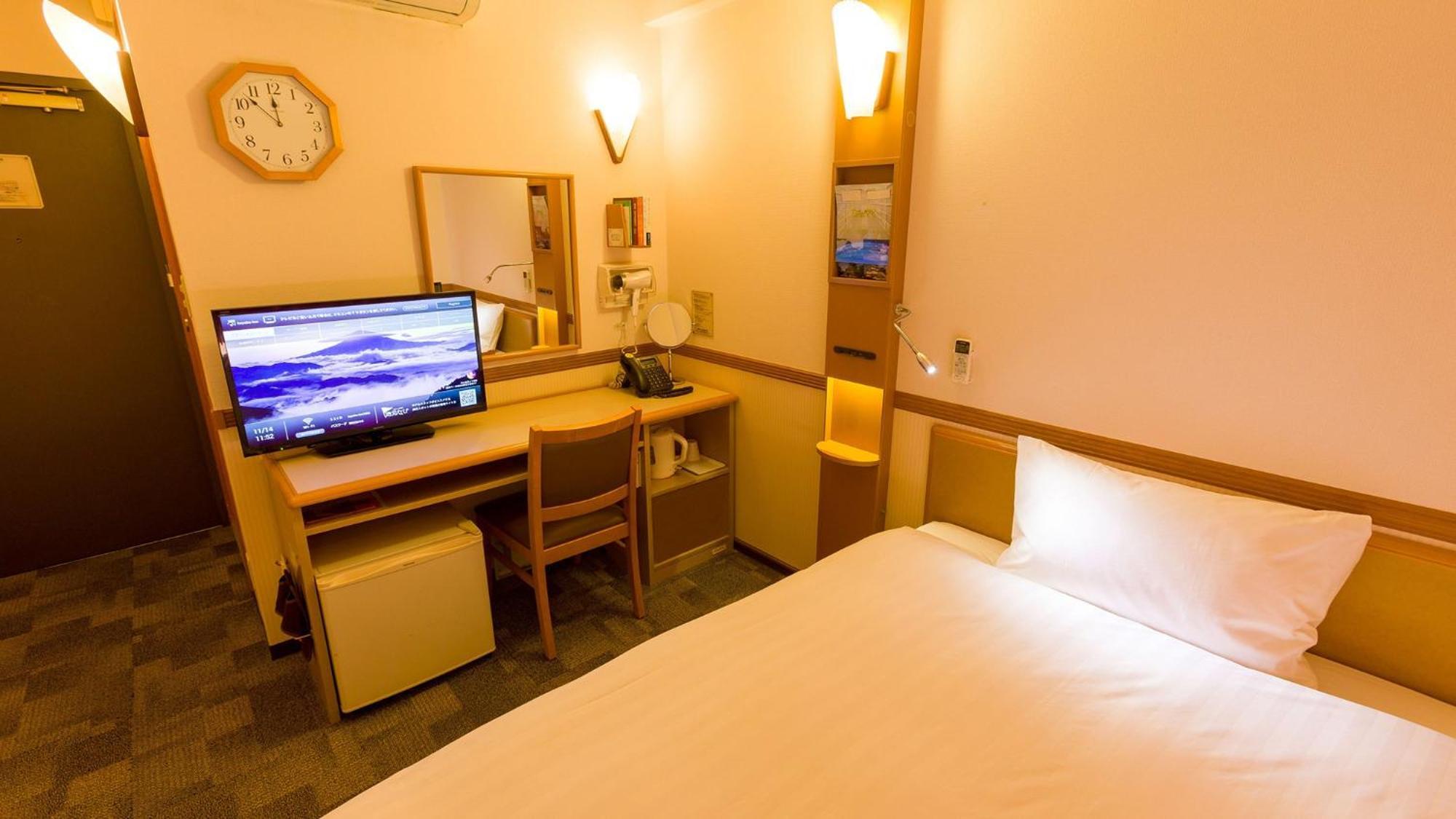 Toyoko Inn Chiba Minato Ekimae Pokoj fotografie