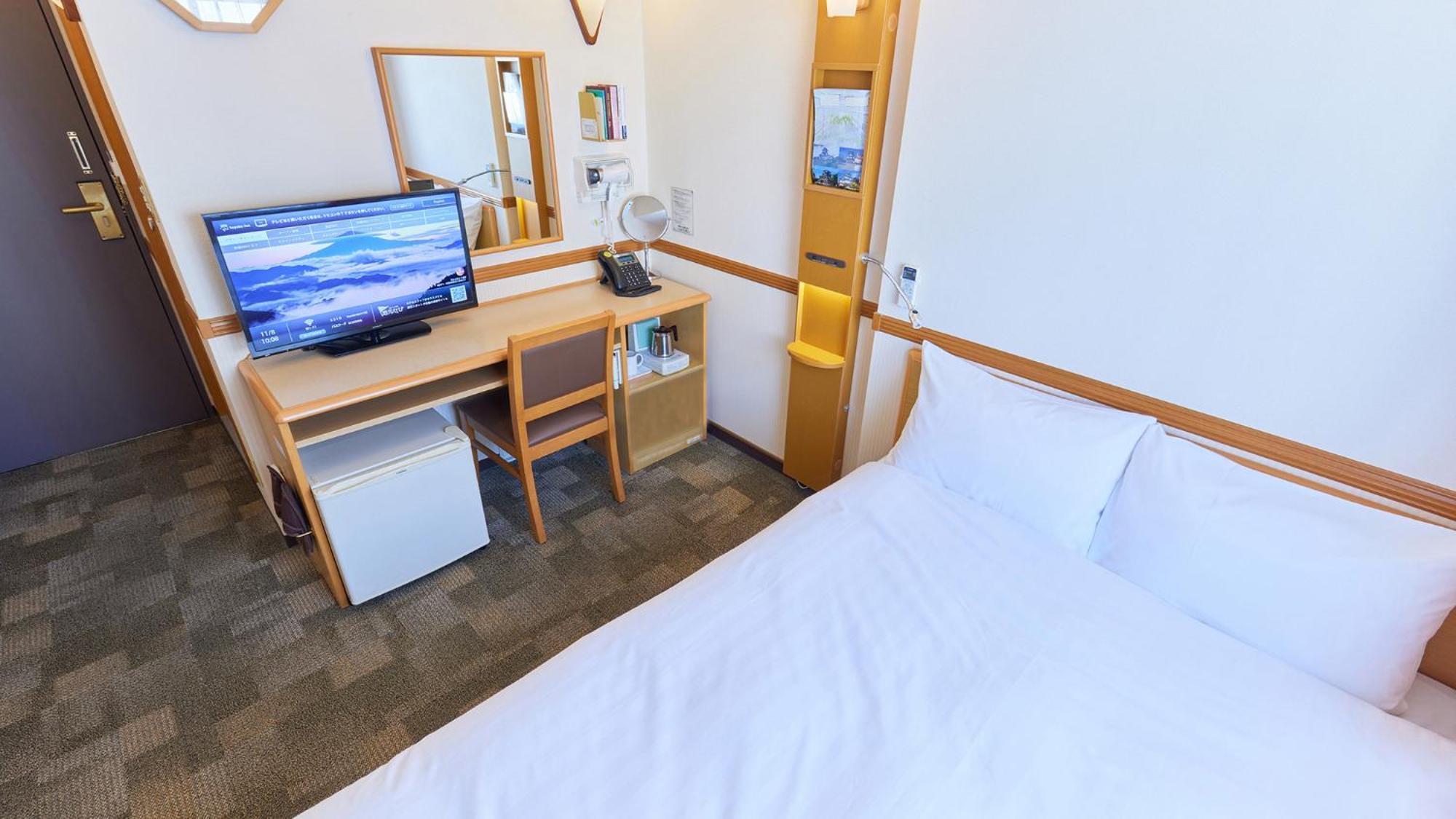 Toyoko Inn Chiba Minato Ekimae Pokoj fotografie