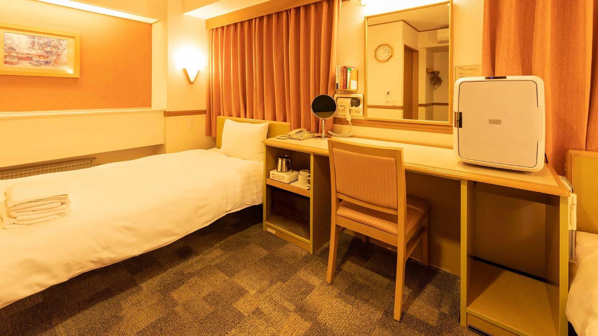 Toyoko Inn Chiba Minato Ekimae Pokoj fotografie