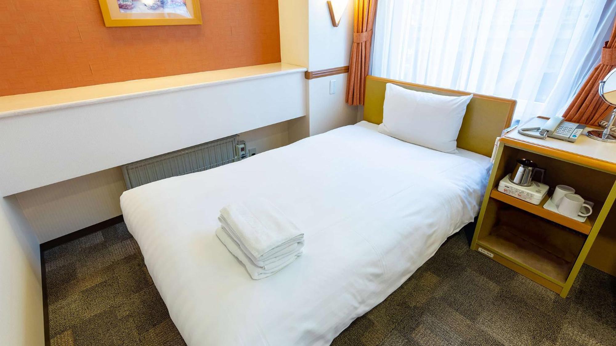 Toyoko Inn Chiba Minato Ekimae Pokoj fotografie